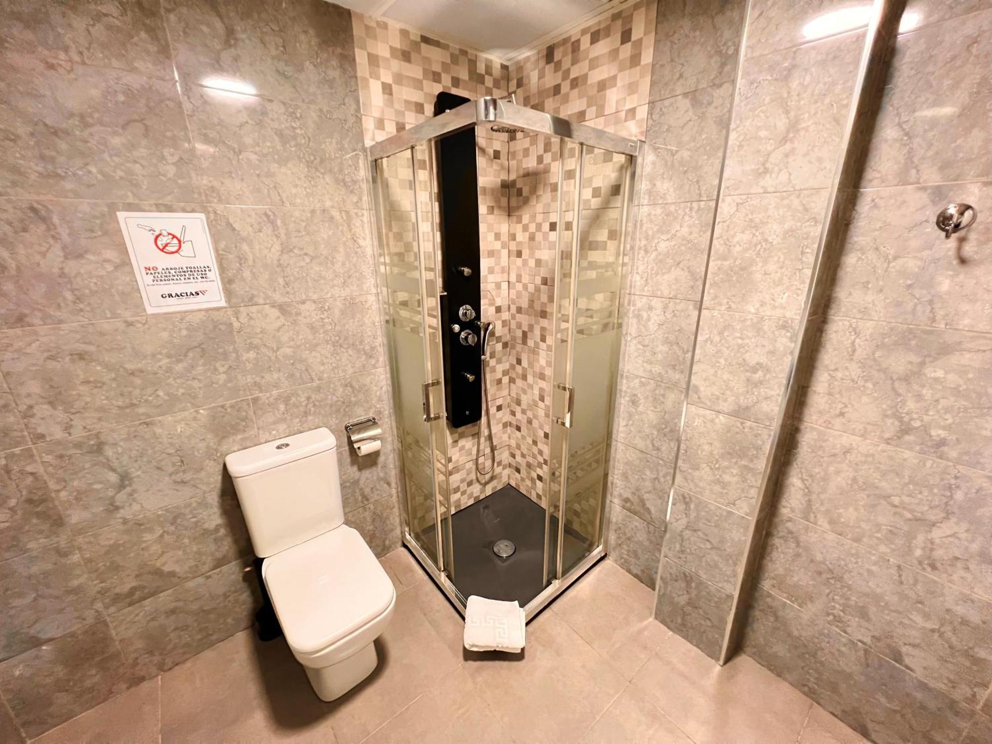 Nuestra Casita De Marmoles Parking Incluido 2 Bicis Gratis Apartment Malaga Exterior photo